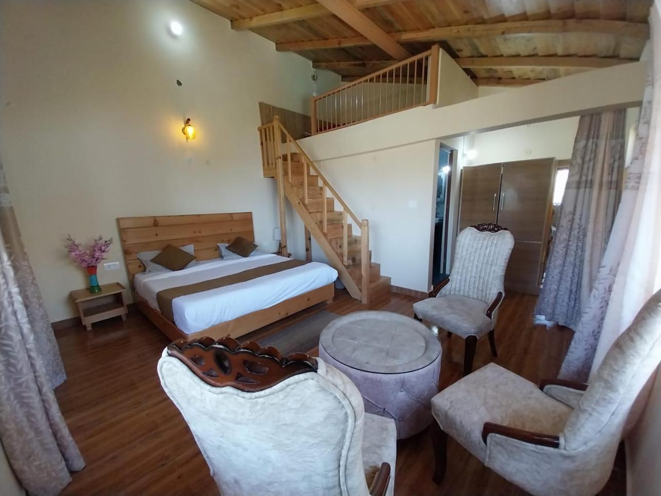 Anmol Paradise Hotel Mukteshwar Bagian luar foto