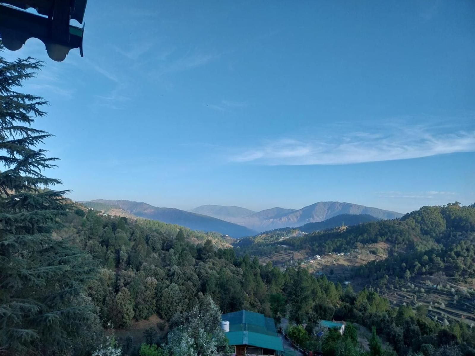 Anmol Paradise Hotel Mukteshwar Bagian luar foto